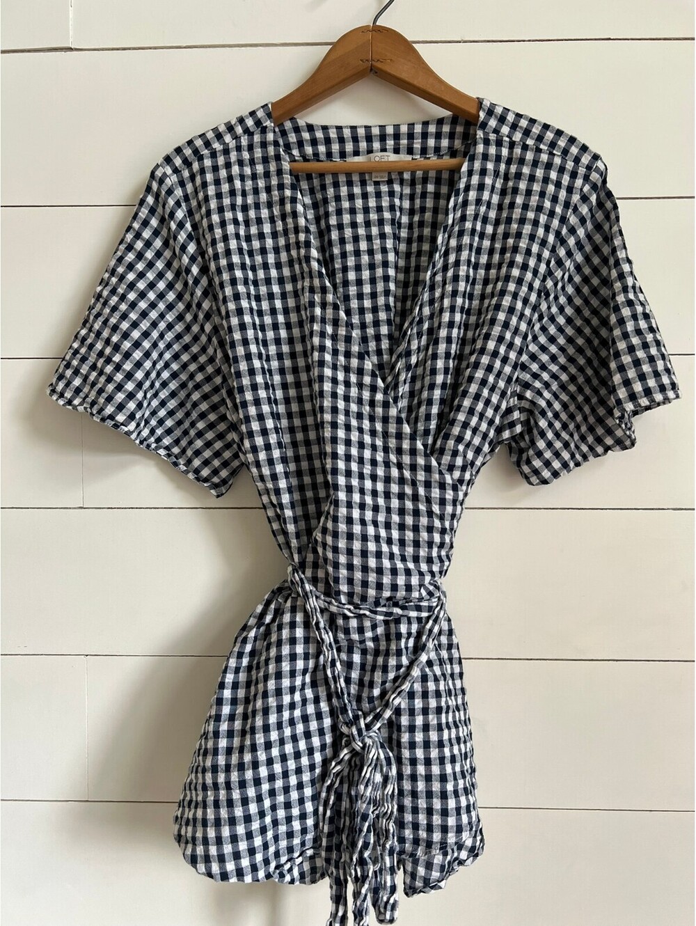 LOFT Plus Gingham Wrap Top Women's Size 20 Cottagecore Business Casual Feminine